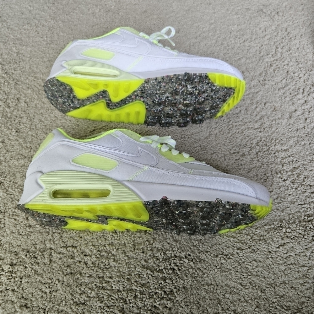NIKE AIR MAX 90 - Picture 6 of 8